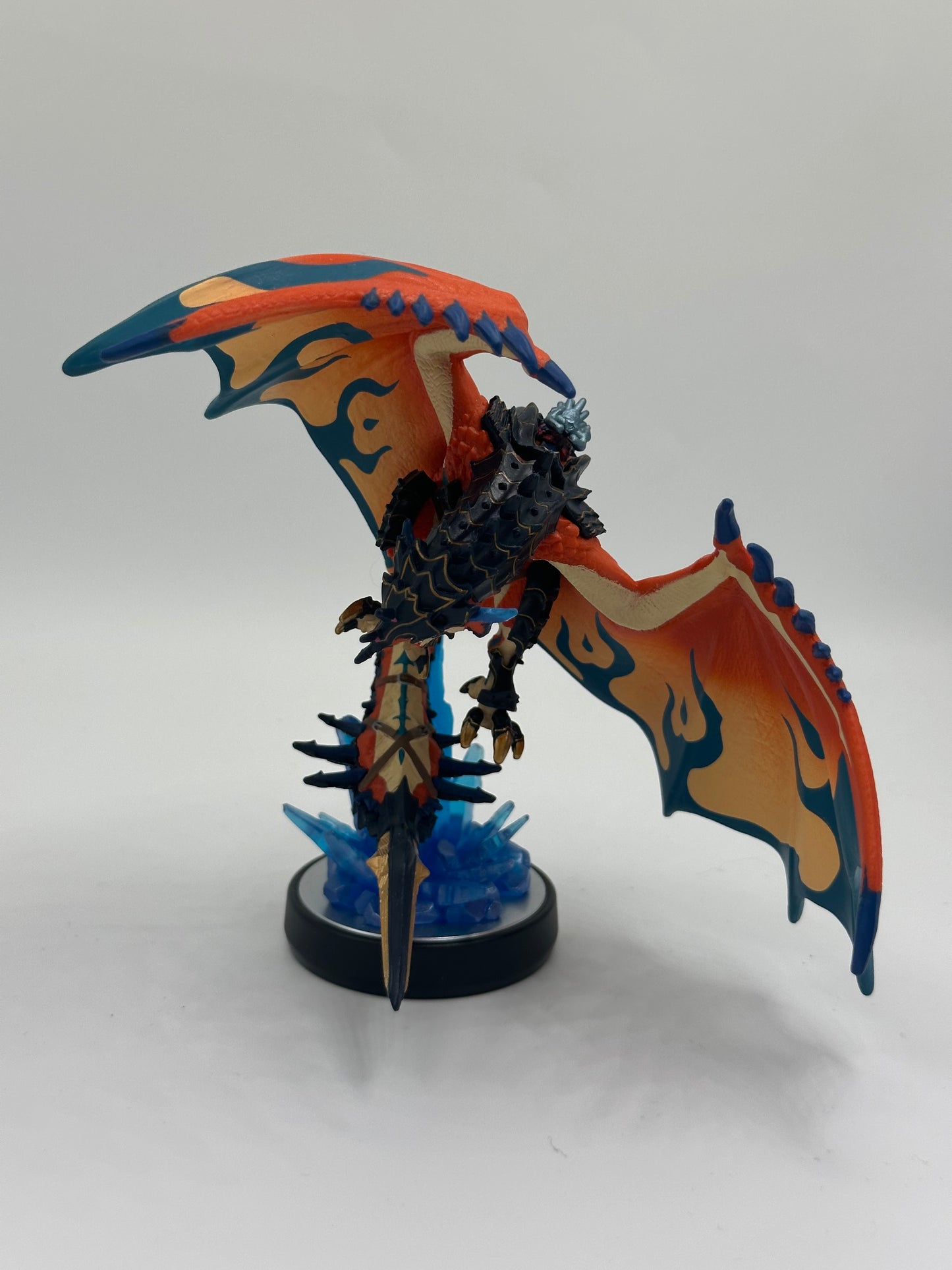 Ratha V Monster Hunter Unboxed amiibo