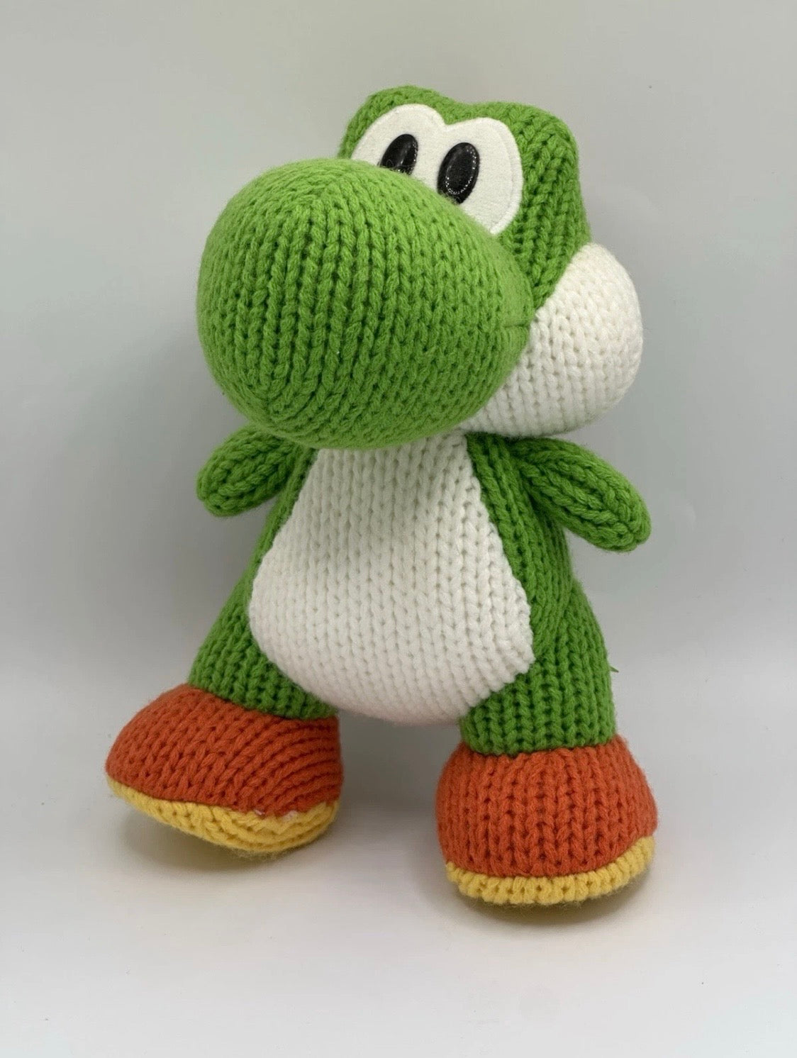 Mega Yarn Yoshi Unboxed amiibo