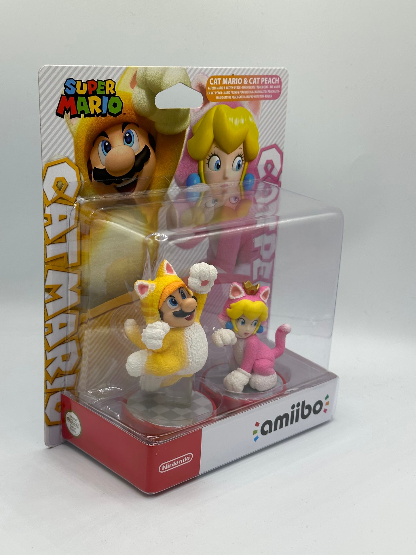 amiibo Cat Mario and Peach Super Mario