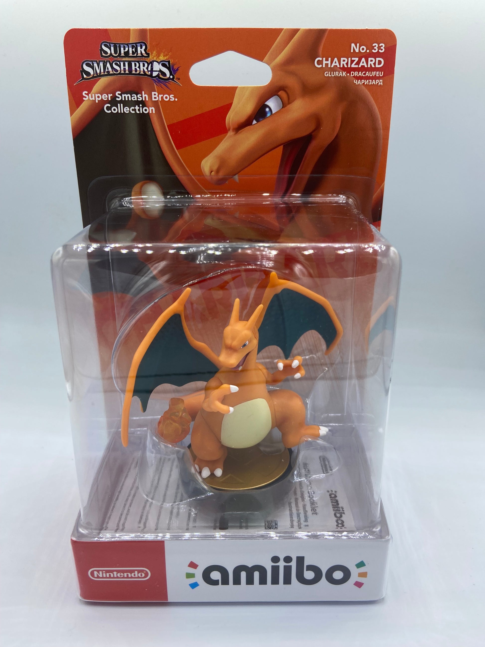 Super Smash Bros No 33 Charizard amiibo