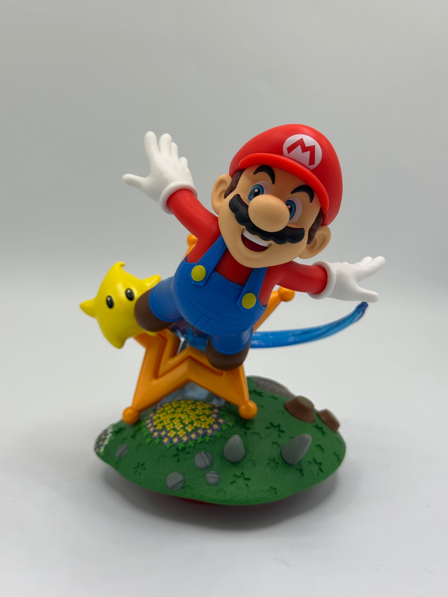 Mario and Luma Super Mario Unboxed amiibo